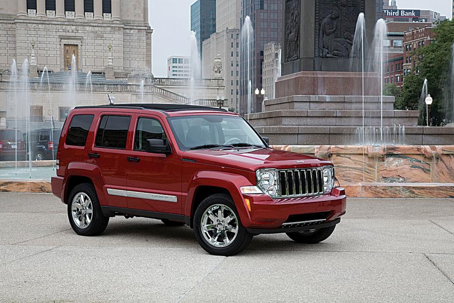  Jeep Liberty 2008 года  (фото 39 из 98)